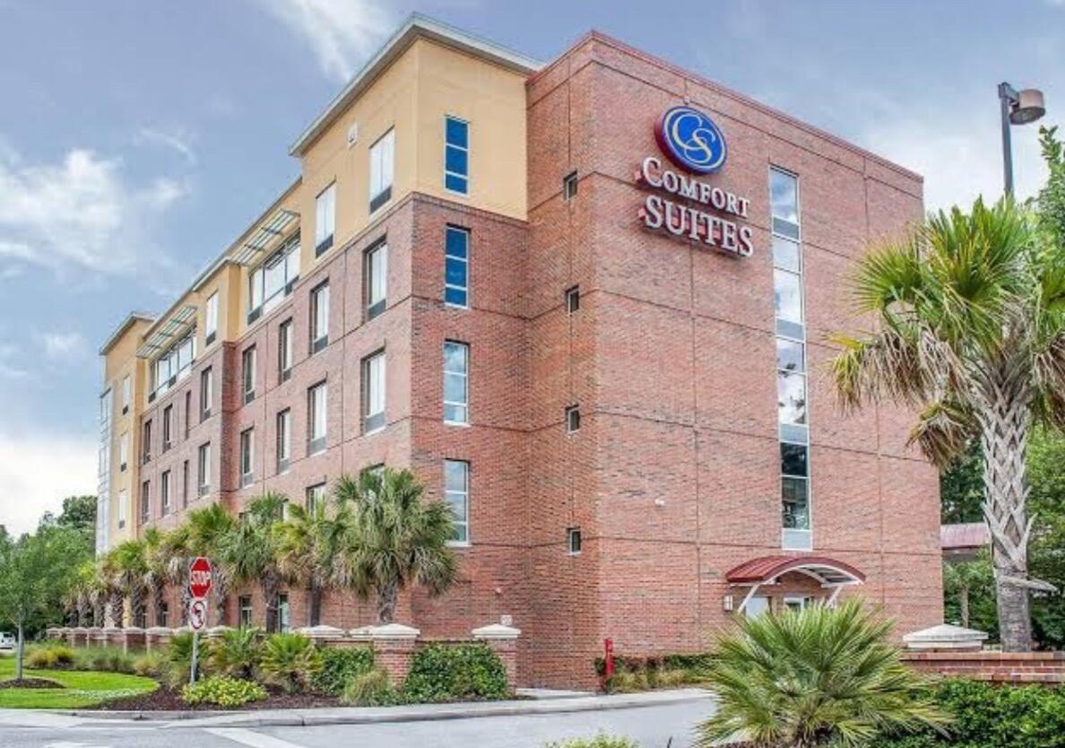 Picture of Comfort Suites Charleston West Ashley