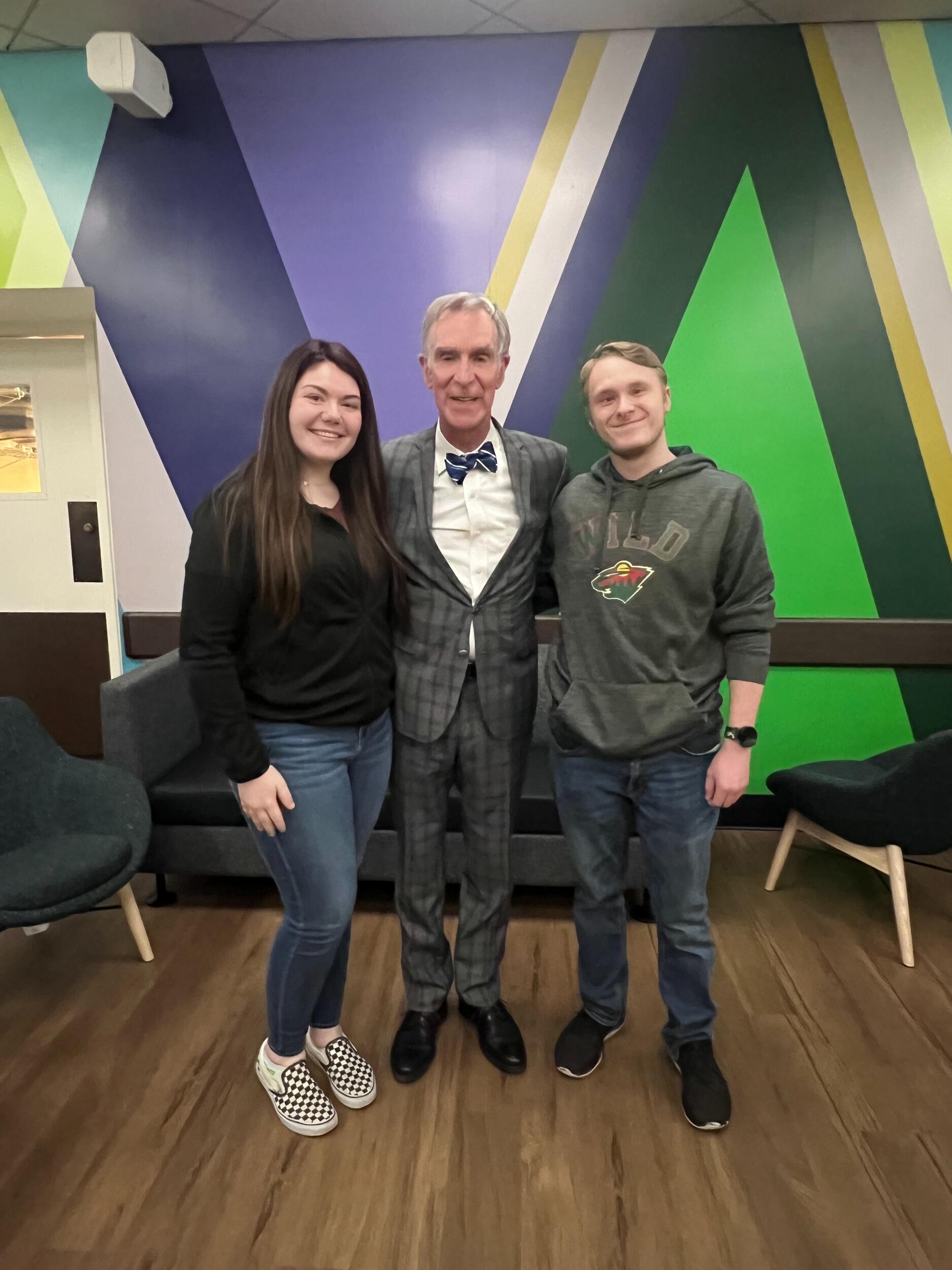Meeting BILL NYE!!