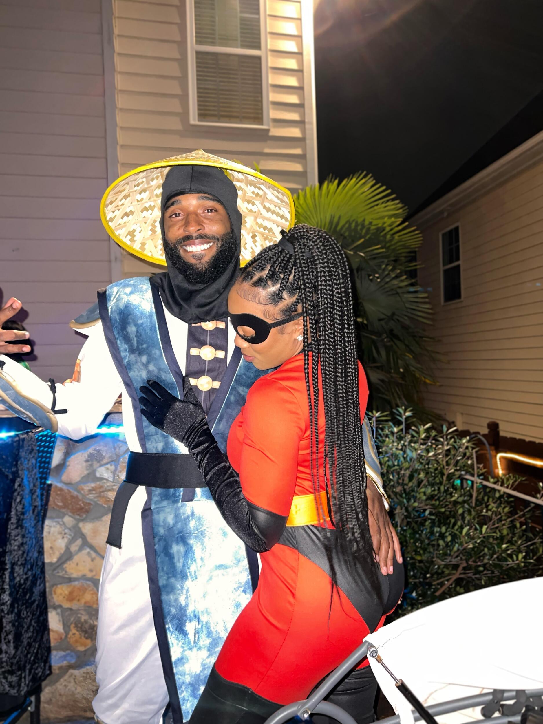 We went all out and dressed up for Halloween. Of course Tre won a prize for his costume. 