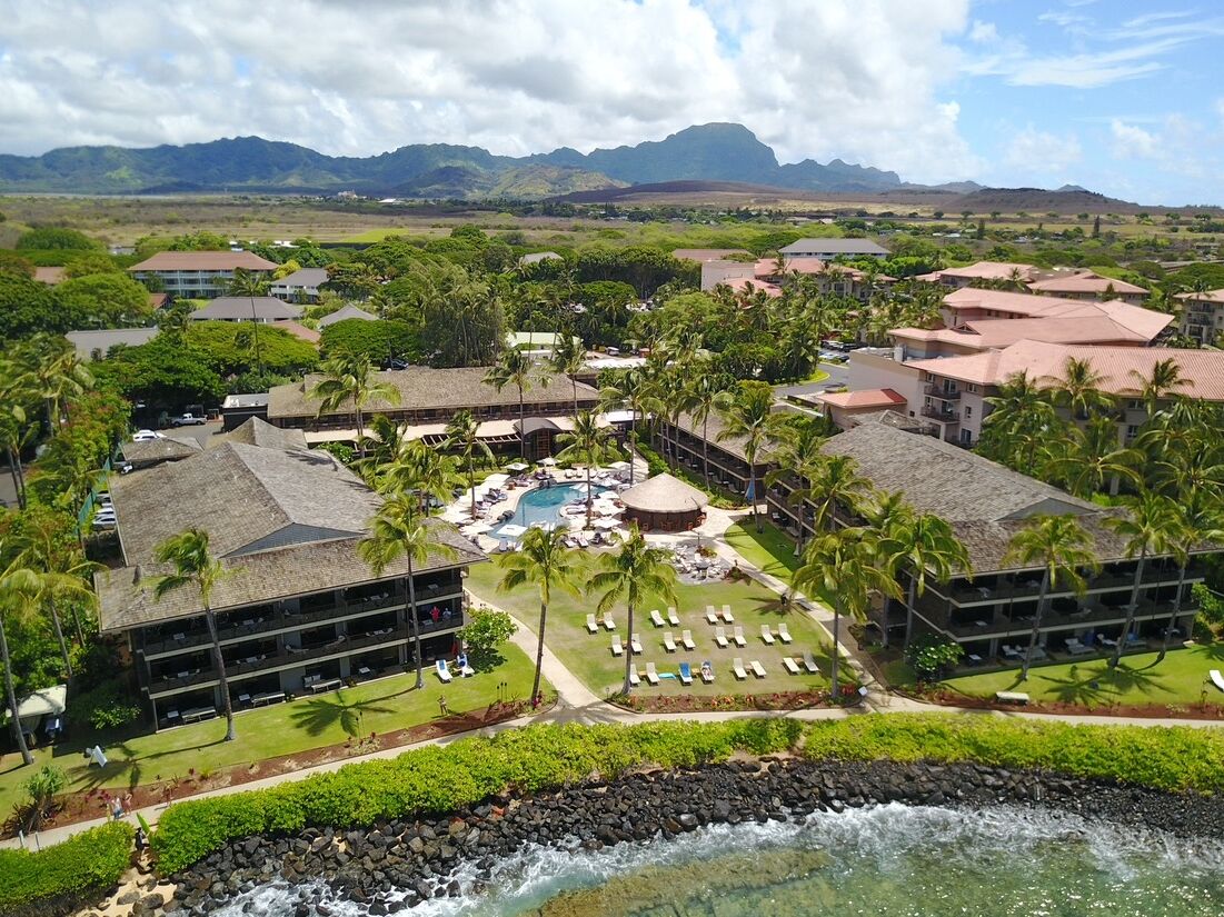 Picture of Koʻa Kea Resort on Poipu Beach