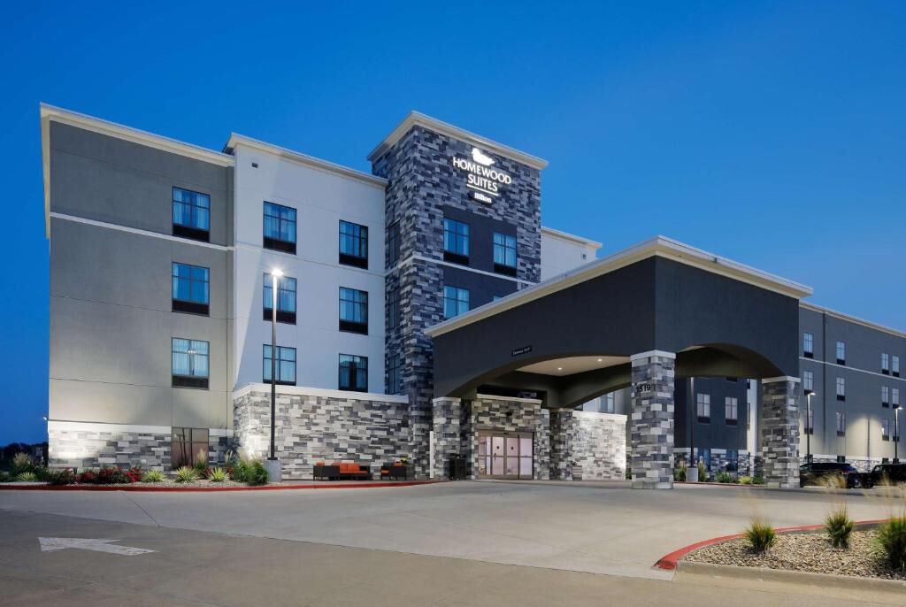 Picture of Homewood Suites by Hilton - Topeka