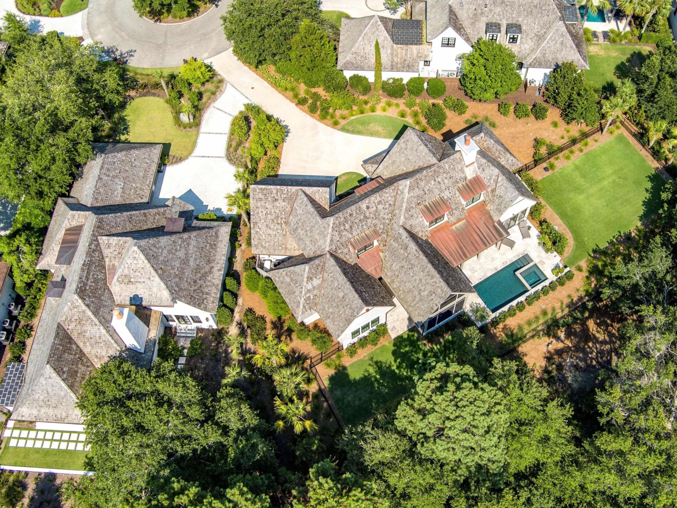 Picture of Pam Harrington Exclusives - Real Estate Sales