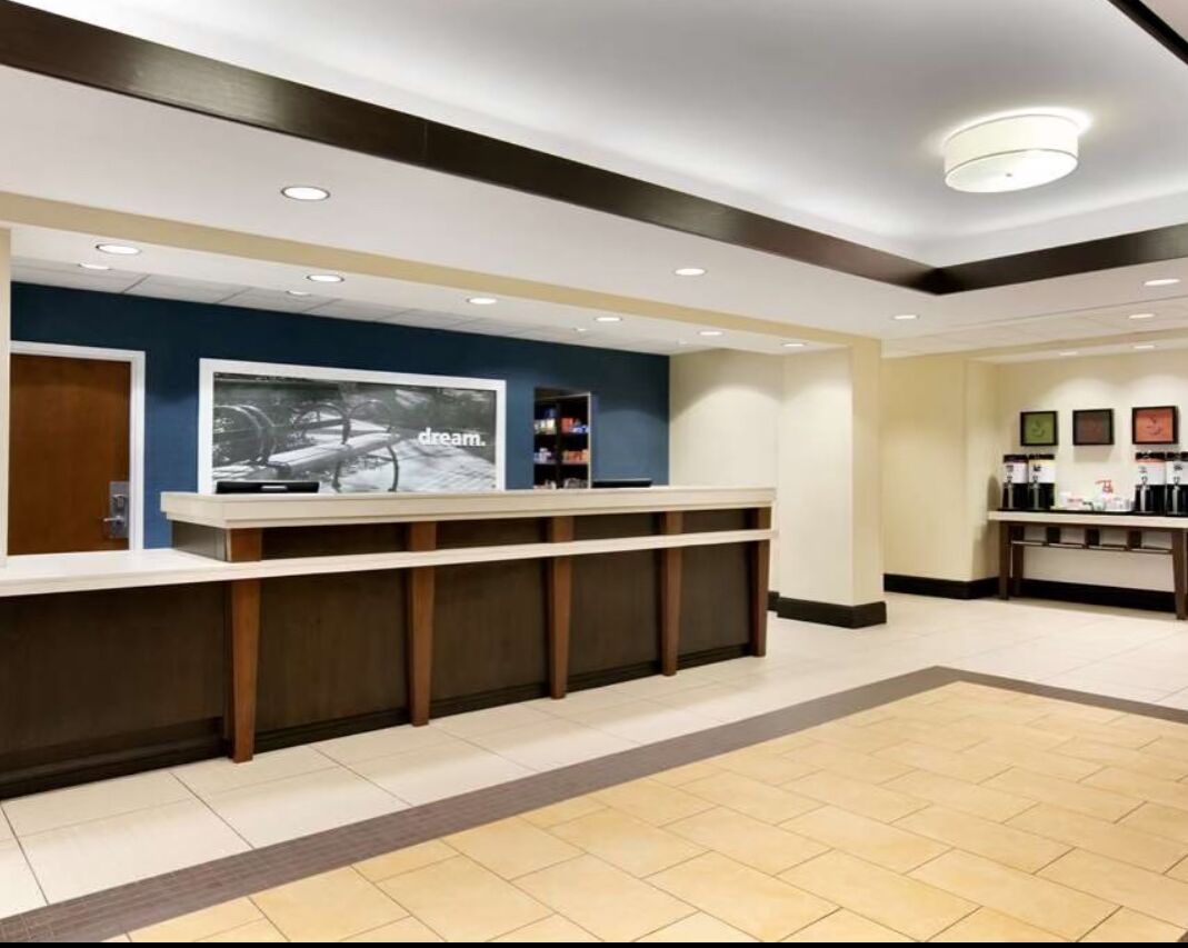 Picture of Hampton Inn & Suites Mahwah