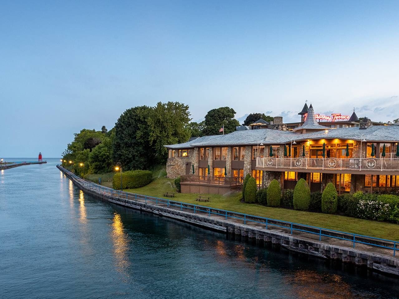 Picture of Weathervane Restaurant