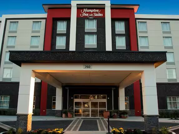 Picture of Hampton Inn & Suites by Hilton Thunder Bay