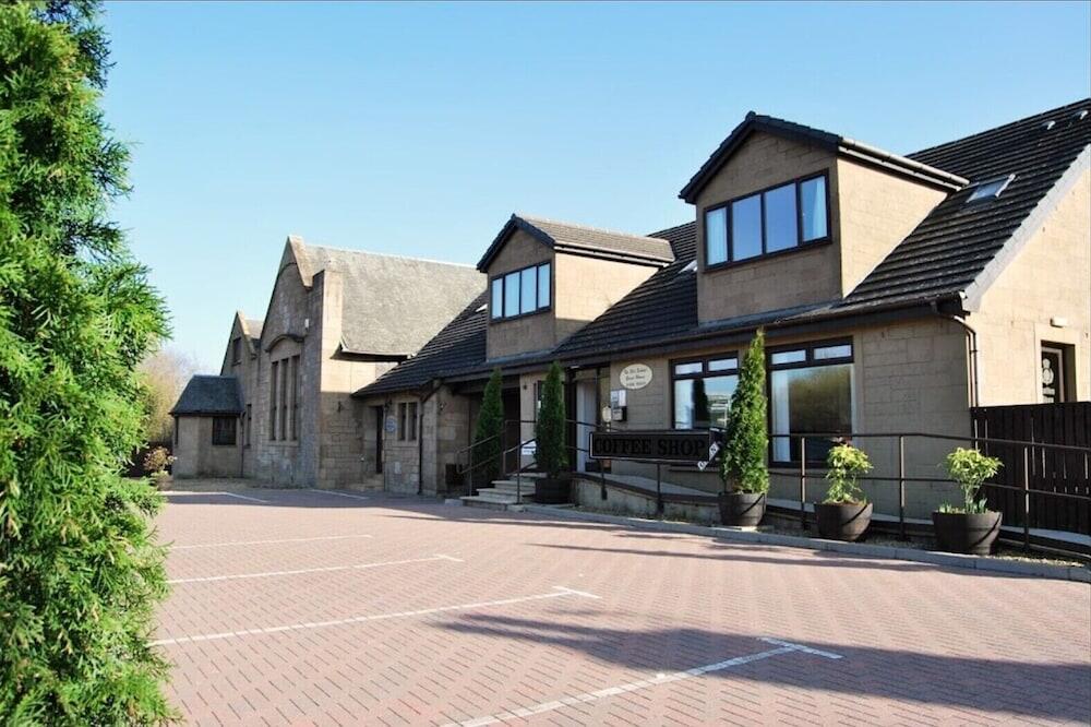 Picture of The Old Schoolhouse Hotel