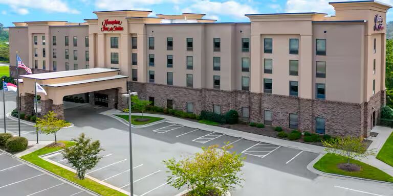 Picture of HAMPTON INN AND SUITES-WINSTON-SALEM/UNIVERSITY