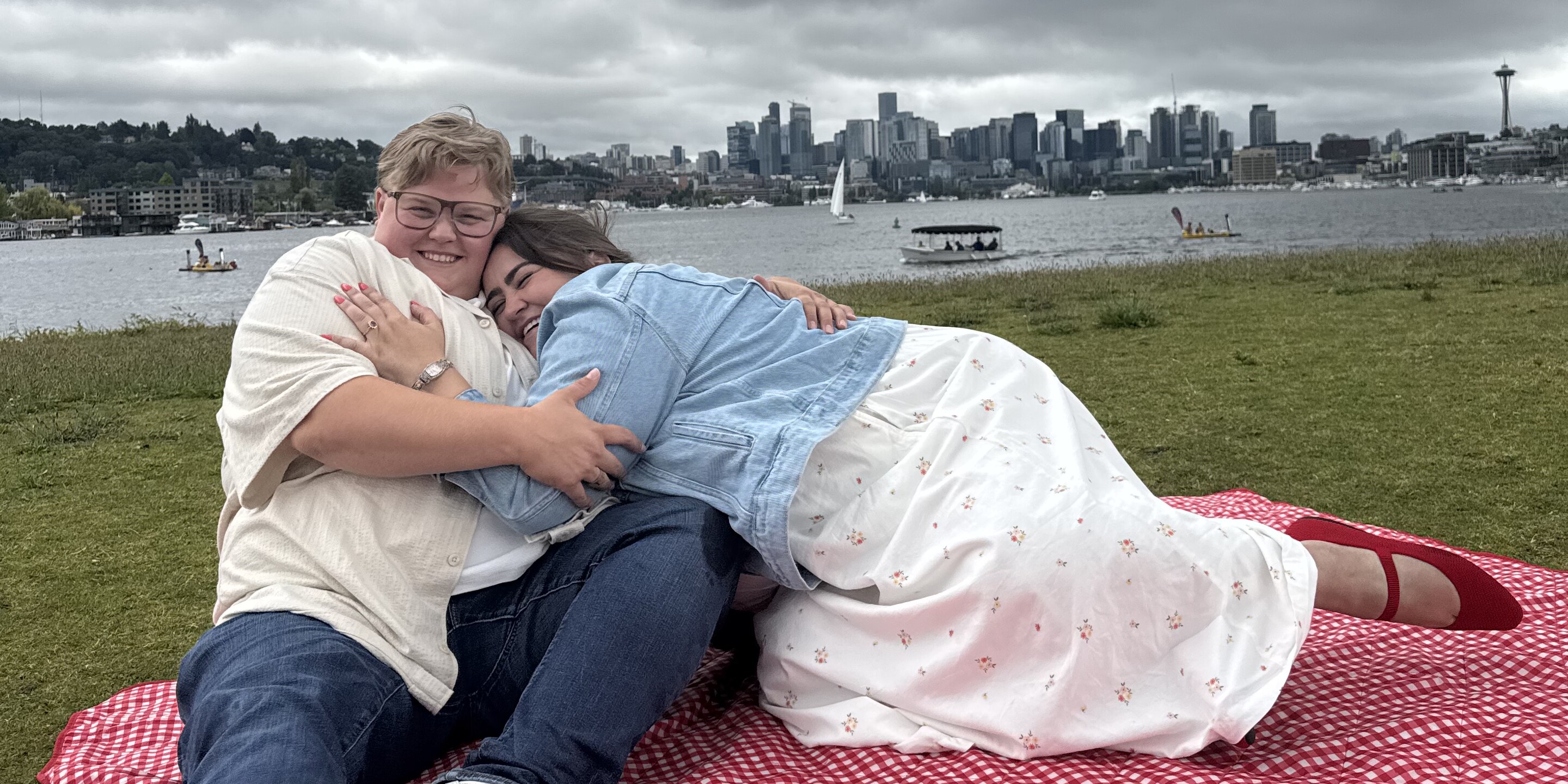 Hannah & Tatum Home Page Banner