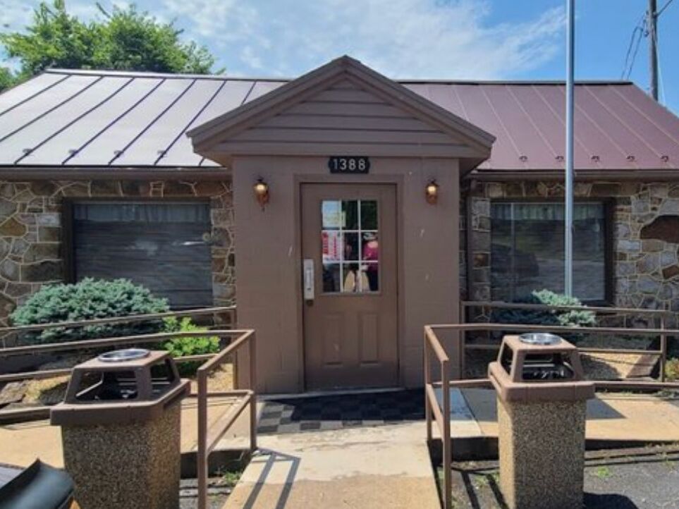 Picture of Hawksbill Diner