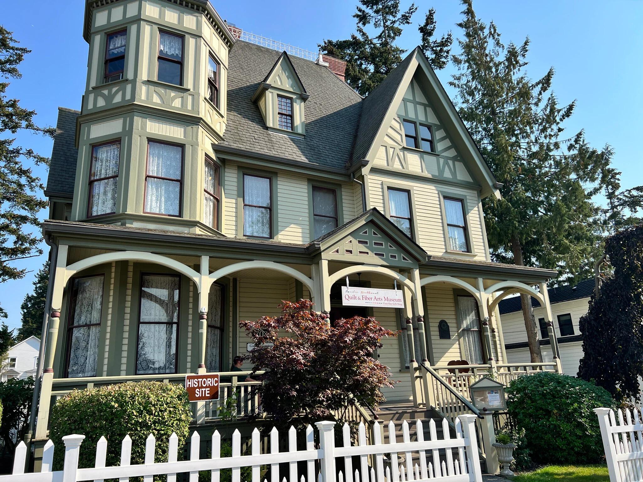 Picture of Pacific Northwest Quilt & Fiber Arts Museum