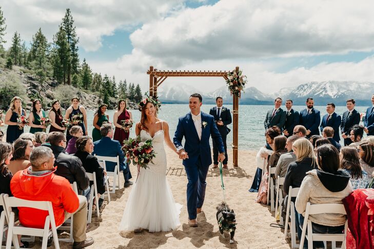 Lindi and Nik Ilich share a love of travel, and they knew they wanted to wed at Lake Tahoe after visiting the picturesque area. The ceremony took plac