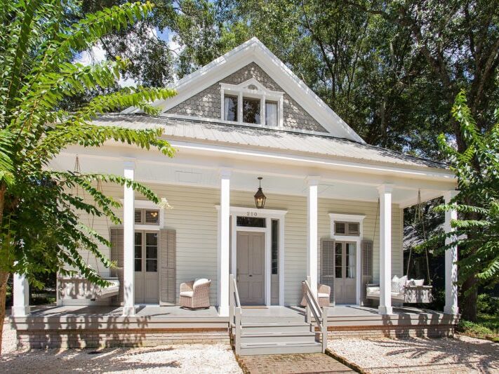 Picture of The Lacroix - Airbnb