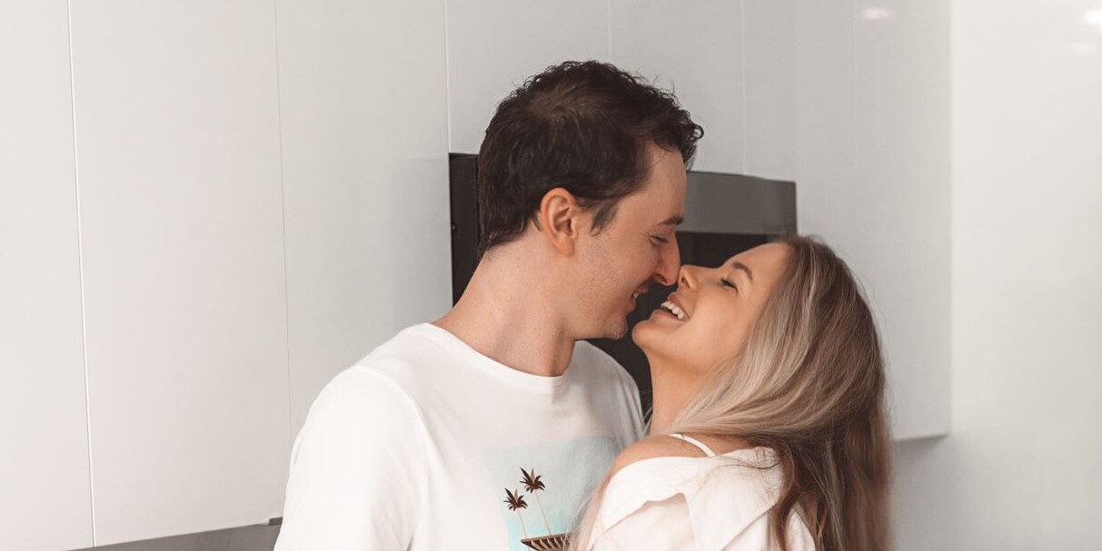 Jonathan & Darya Home Page Banner