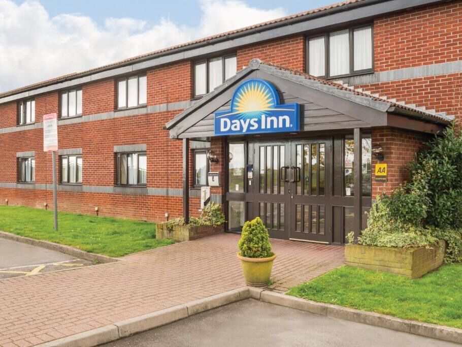Picture of Days Inn Hotel Sheffield South