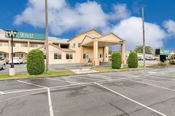 Picture of Quality Inn & Suites Northampton-Amherst