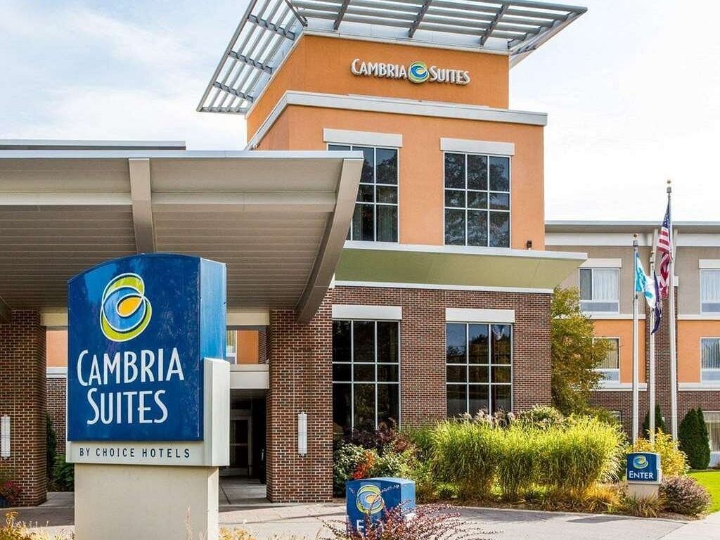 Picture of Cambria Hotel Traverse City