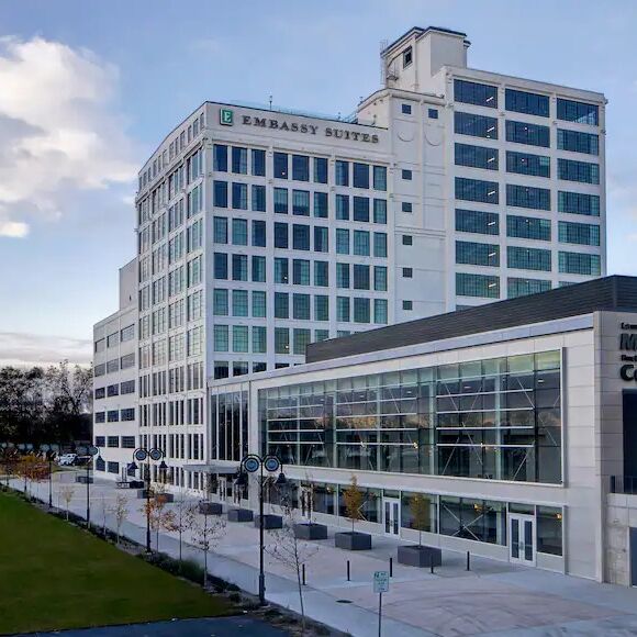 Picture of Embassy Suites by Hilton Rockford Riverfront