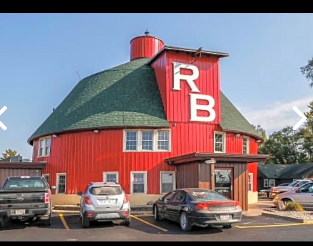 Picture of The Round Barn Lodge