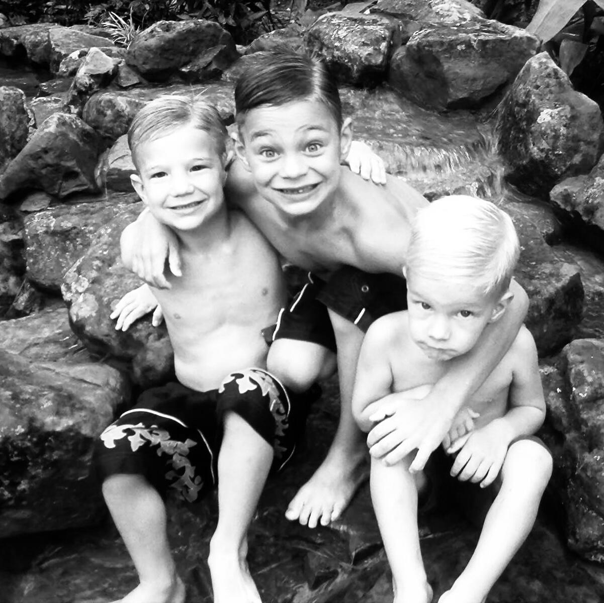 Tave & Tucker Wise