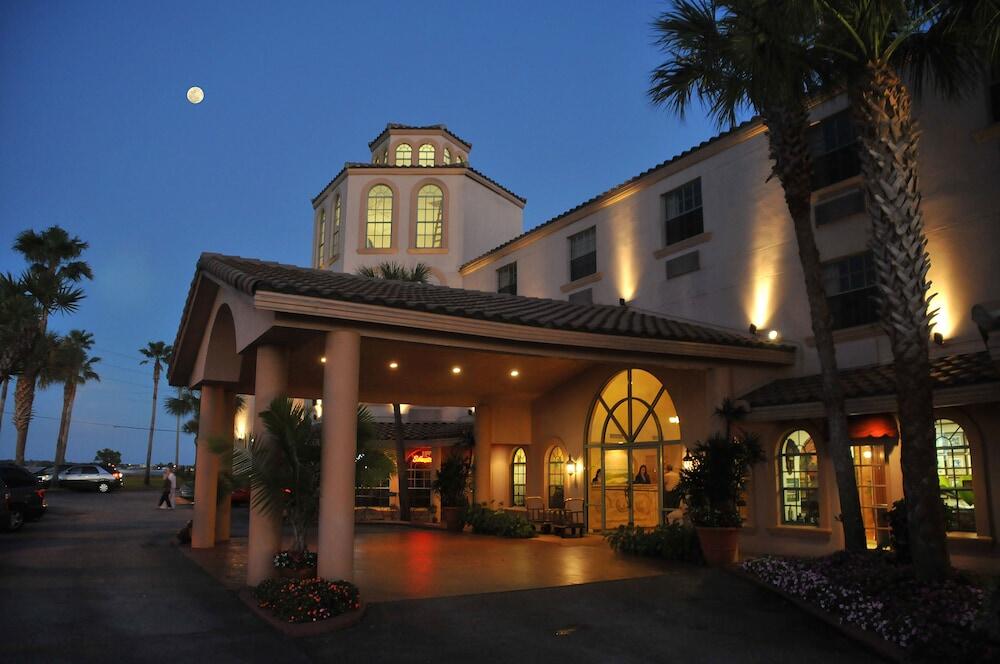 Picture of Inn On The Lakes