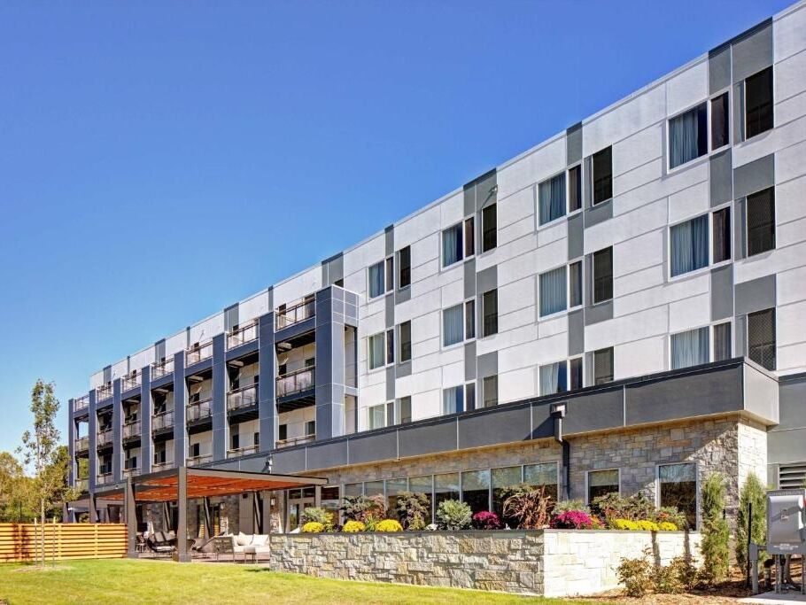 Picture of Courtyard Appleton Riverfront