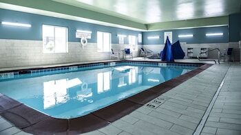 Picture of Holiday Inn Express & Suites Sedalia