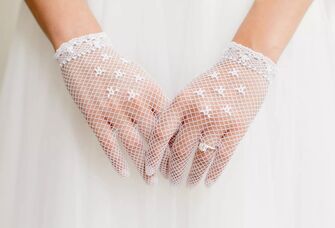 white crochet wedding gloves for brides