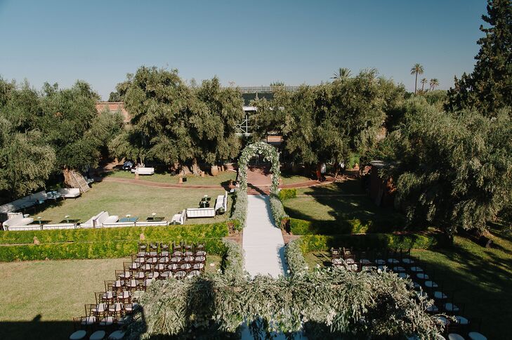 The garden area where Lauren and Jacques held their ceremony featured views of the nearby Atlas Mountains, the property's rose garden and the hotel's riad as the backdrop.