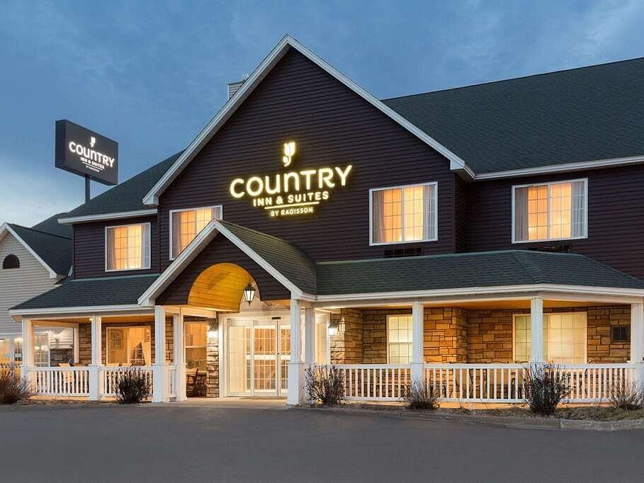 Picture of Country Inn & Suites by Radisson, Little Falls