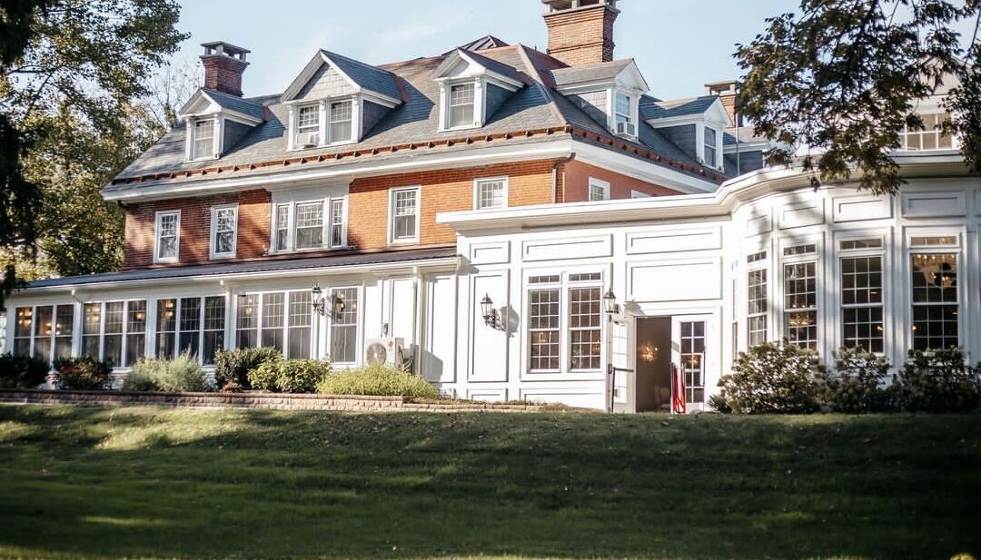 Picture of Cameron Estate Inn