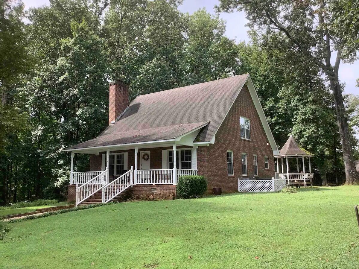 Picture of Airbnb home