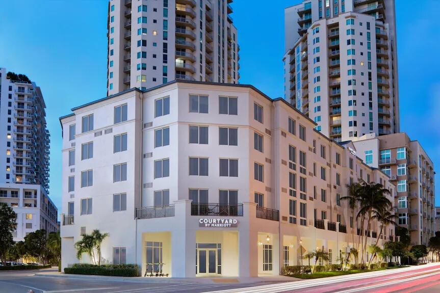 Picture of Courtyard Miami Dadeland