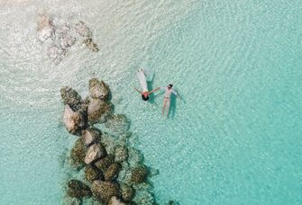 couple in turks and caicos elopement destinations wedding photos