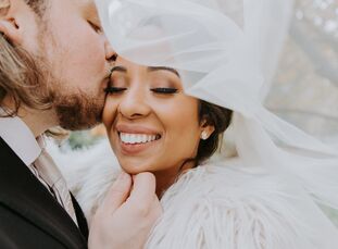 Topeka natives Lydia and Hunter love story began as far away from Kansas as one can get—Sydney, Australia, to be exact. After meeting at a ministry co