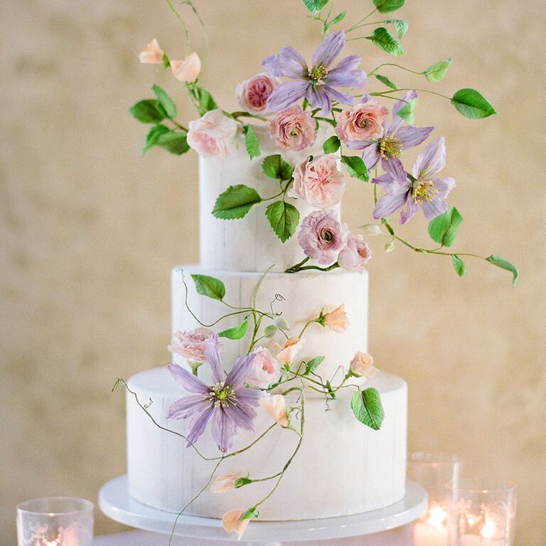 3 tier wedding cake