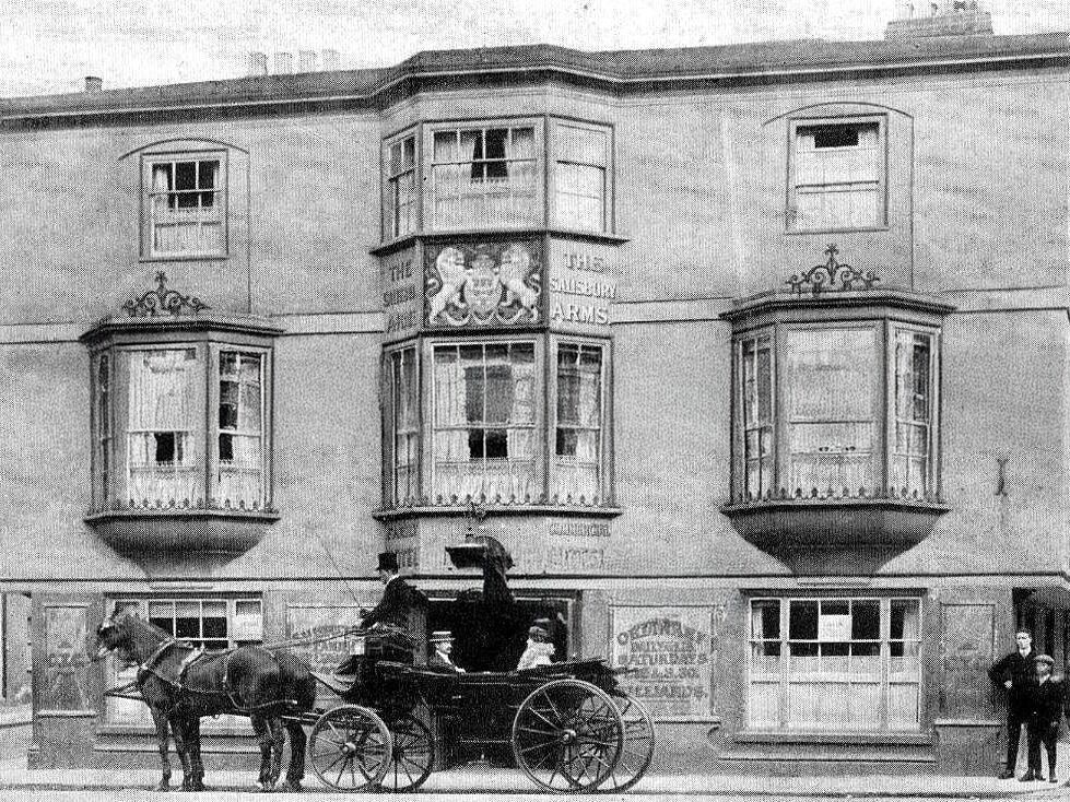 Picture of Salisbury Arms Hotel