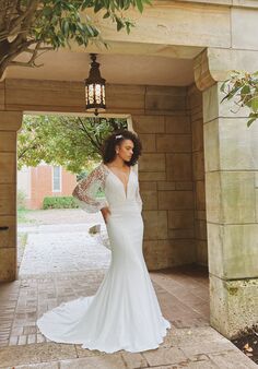 Essense of Australia D3563 Column Wedding Dress