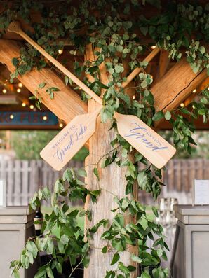 Location-Specific Oar Décor