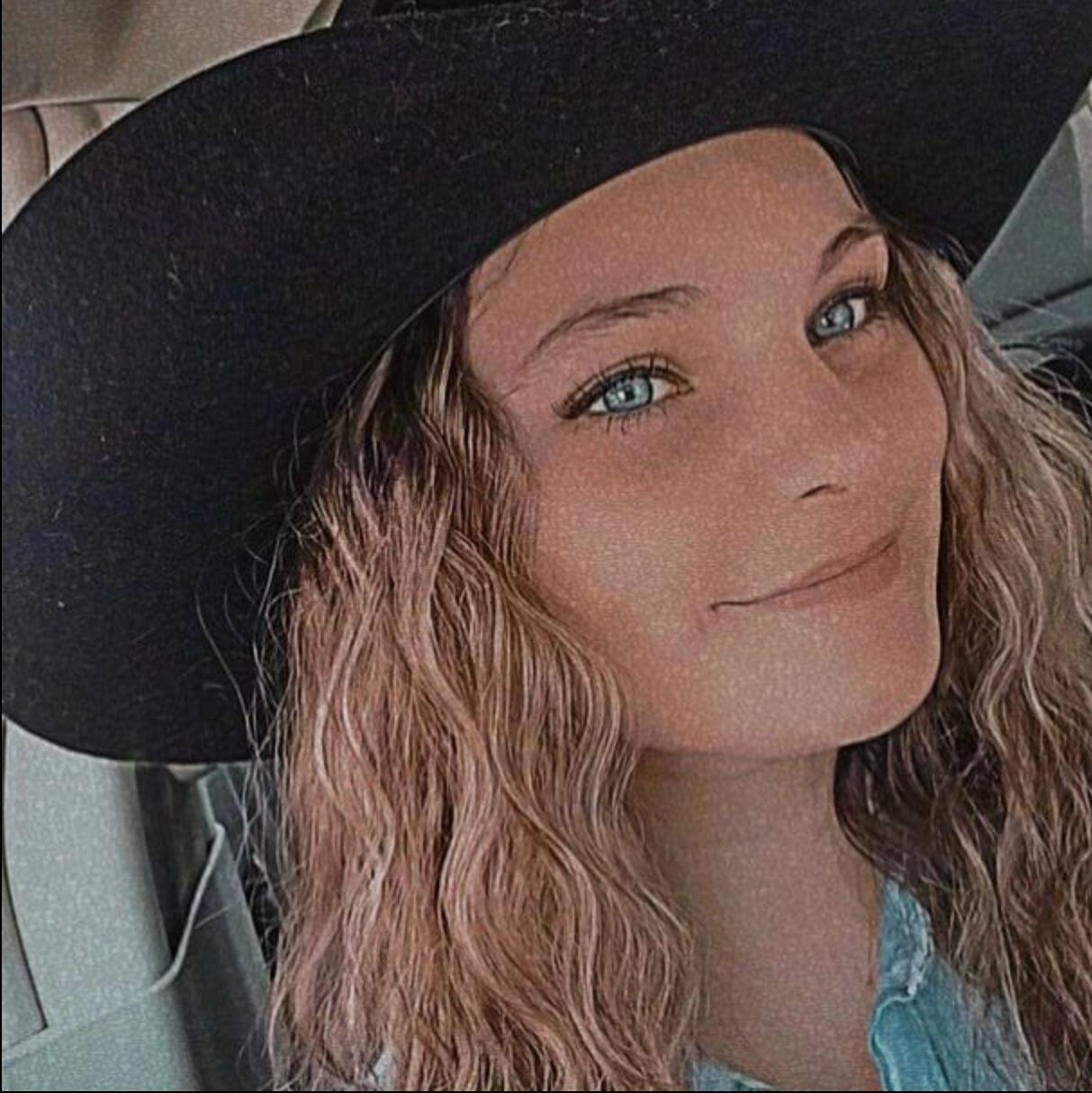 Chloe Ward