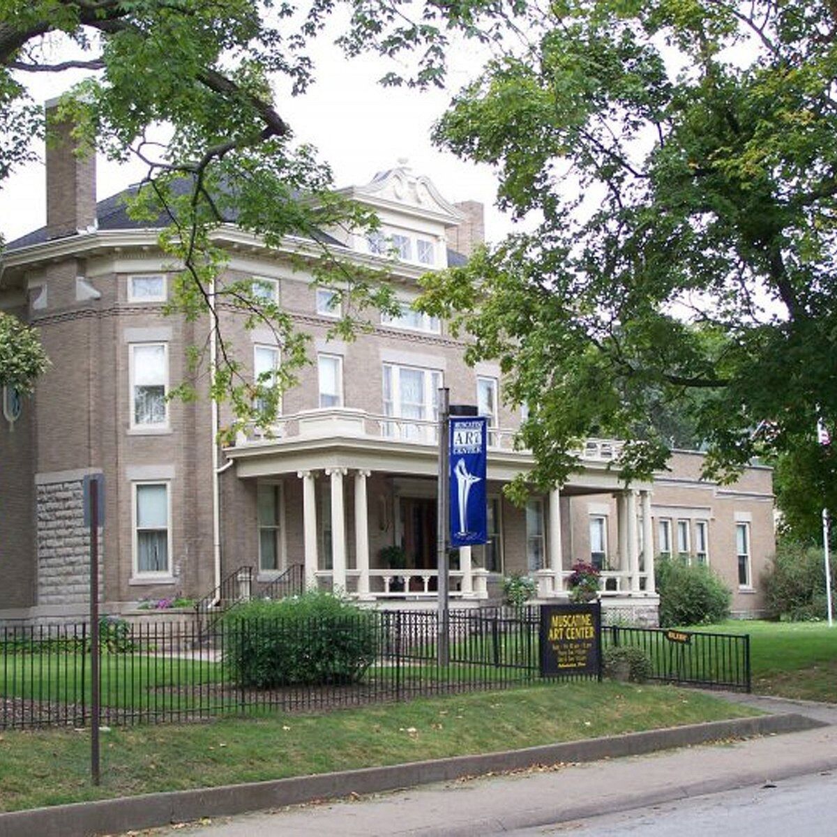 Picture of Muscatine Art Center