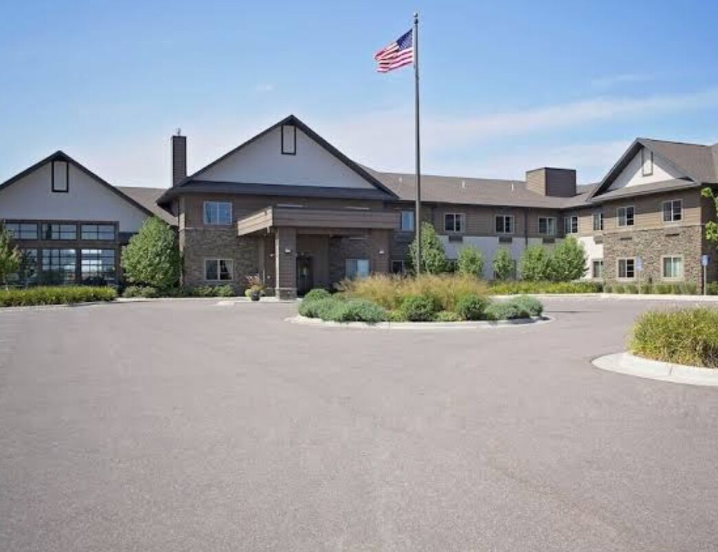 Picture of GrandStay Hotel & Suites Luverne
