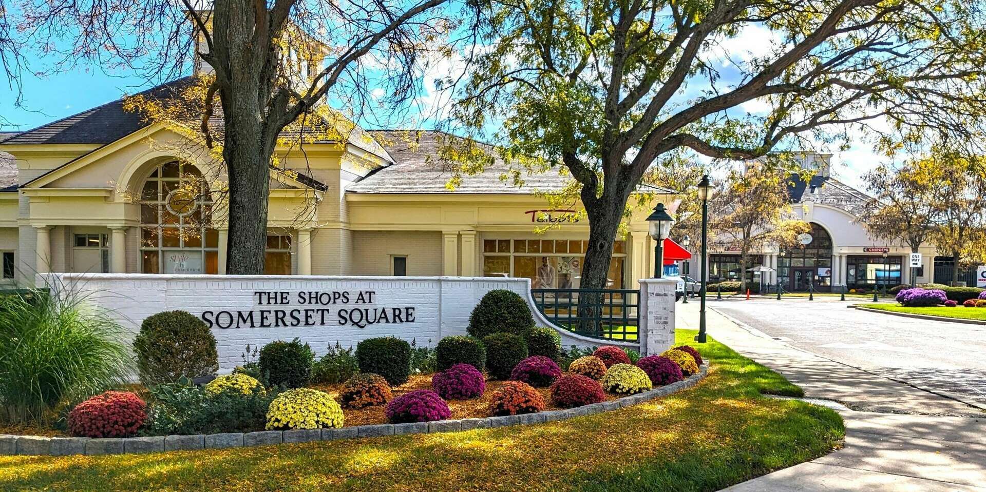 Picture of The Shops at Somerset Square