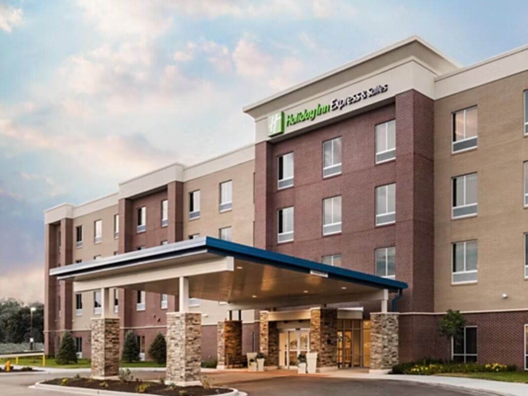 Picture of Holiday Inn Express & Suites St. Louis - Chesterfield, an IHG Hotel