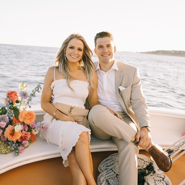 Boat engagement photoshoot ideas