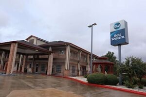 Picture of Best Western Lake Conroe Inn