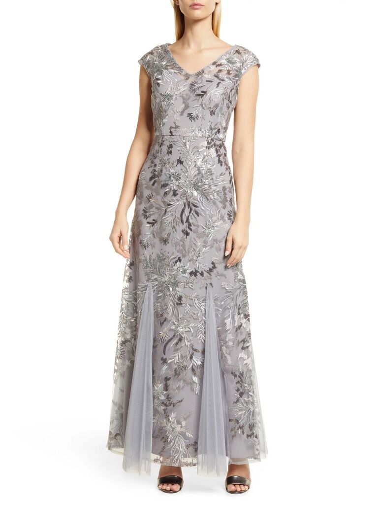25 Elegant Petite Wedding Guest Dresses for Every Season