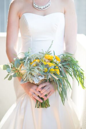 Garden-Fresh, Green and Yellow Bouquet