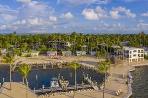 Picture of La Siesta Resort & Villas