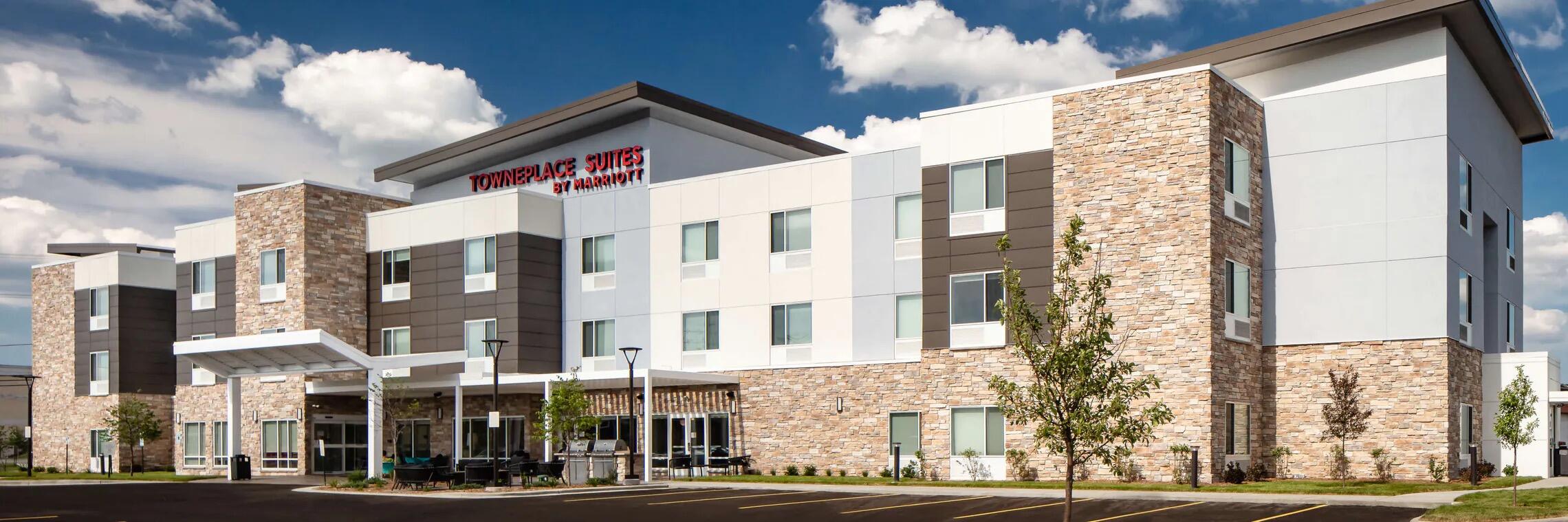 Picture of TownePlace Suites by Marriott Milwaukee West Bend