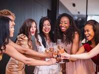 10 Stylish Outfits for Winter Bridal Showers